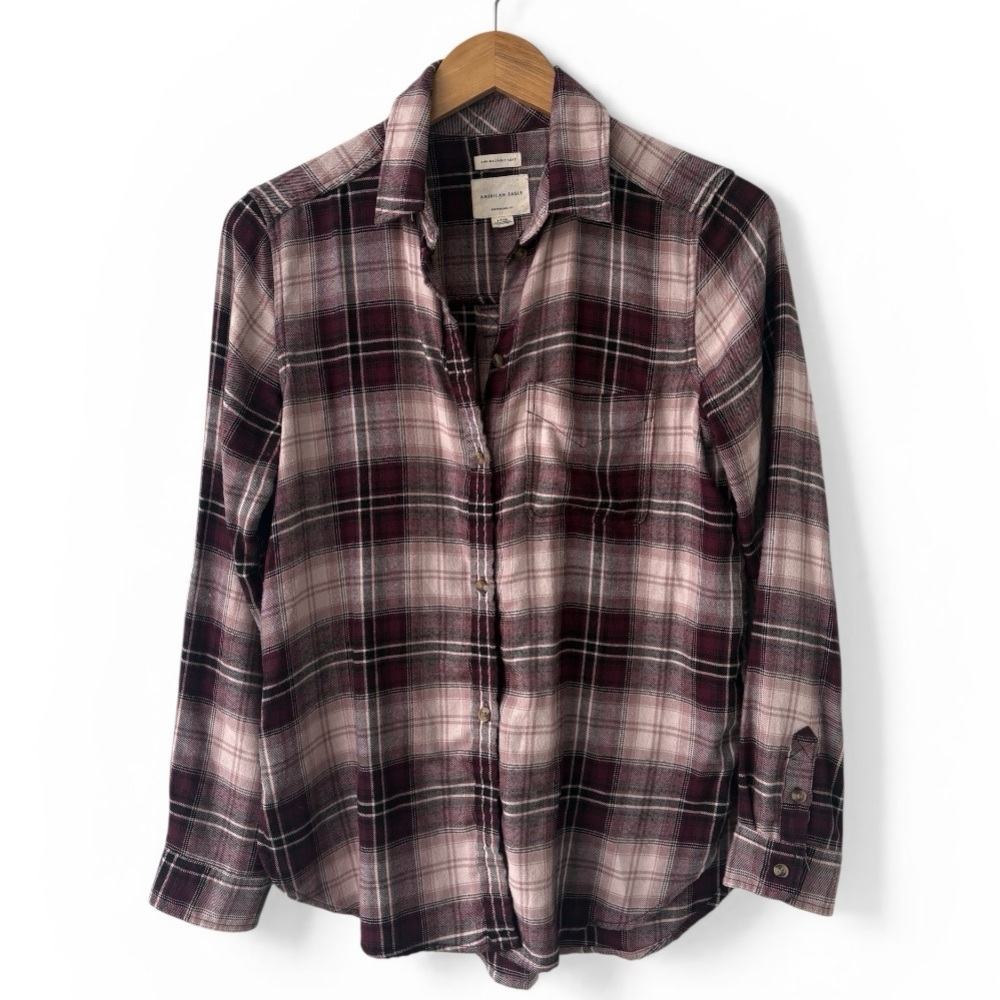 American Eagle BOYFRIEND Fit Soft Flannel Shirt Small